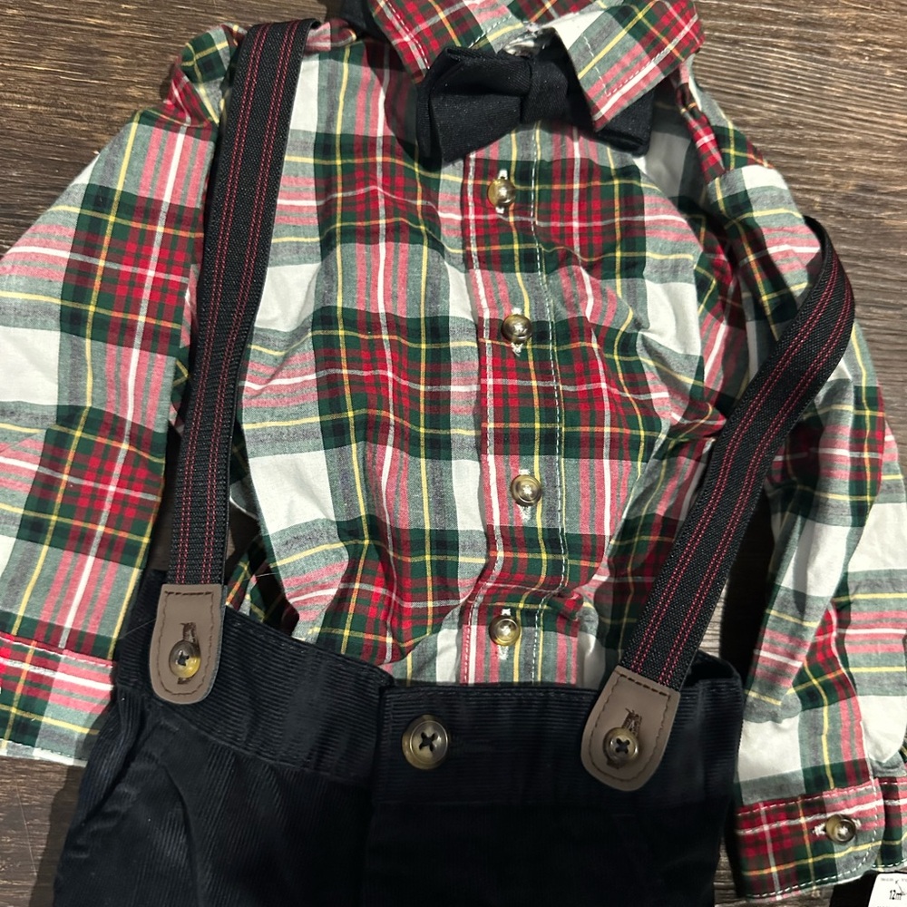 NWT Carter’s 12Mos plaid holiday outfit